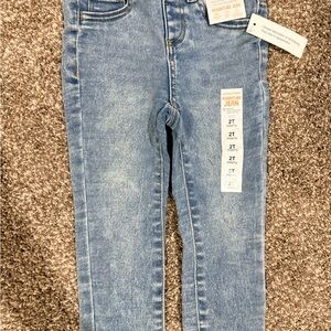 Toddler girl Jeans NWT Jumping Beans jegging 2T